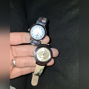 Urbanology Women's Floral Watches - Blue Denim And White